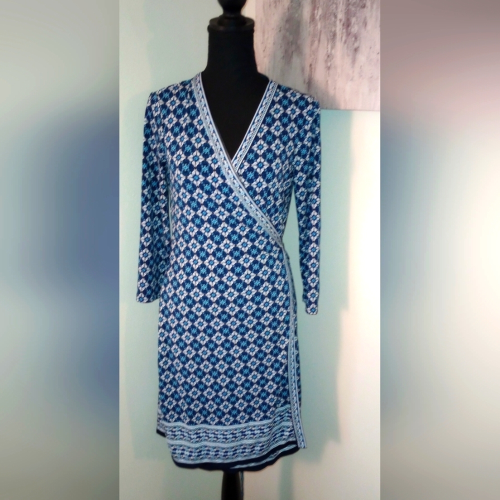 Max Studio Wrap Dress Sz Med EUC